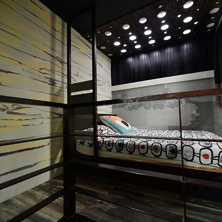Sha Feng Lu Dian Bed & Breakfast Magong Bagian luar foto
