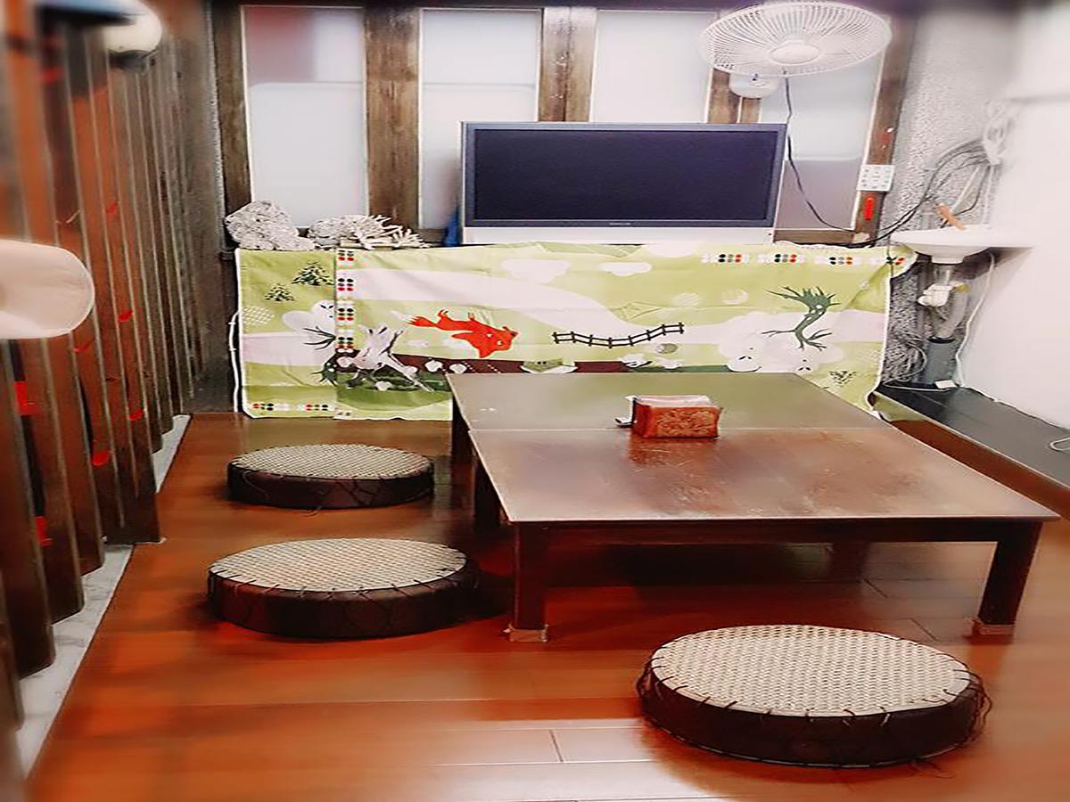 Sha Feng Lu Dian Bed & Breakfast Magong Bagian luar foto