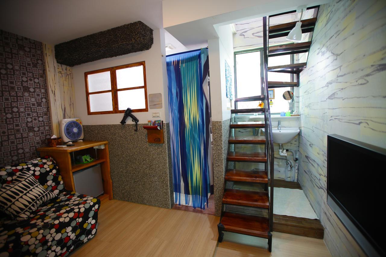 Sha Feng Lu Dian Bed & Breakfast Magong Bagian luar foto
