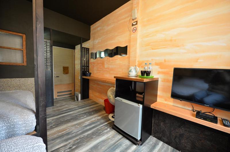 Sha Feng Lu Dian Bed & Breakfast Magong Bagian luar foto