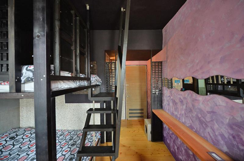 Sha Feng Lu Dian Bed & Breakfast Magong Bagian luar foto