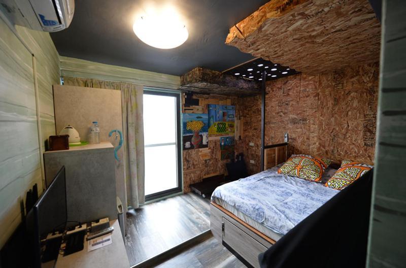 Sha Feng Lu Dian Bed & Breakfast Magong Bagian luar foto