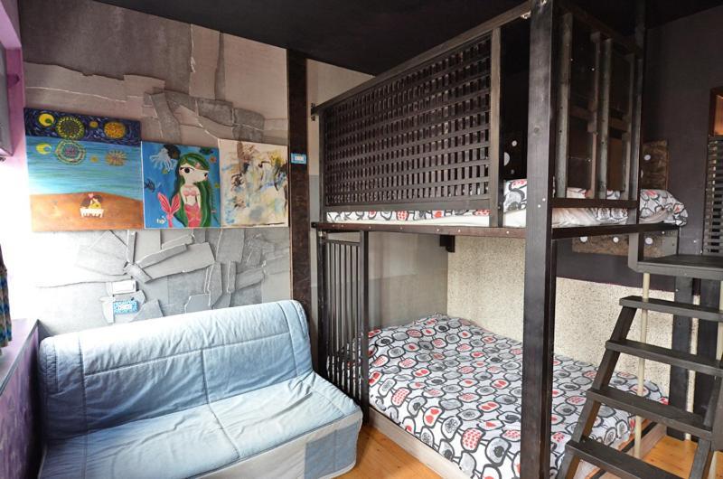 Sha Feng Lu Dian Bed & Breakfast Magong Bagian luar foto